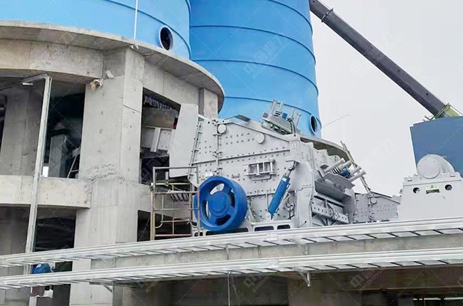 時產1000噸碎石生產線方案二破反擊破現場圖