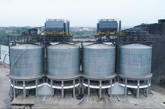 成品儲(chǔ)料倉(cāng)下自動(dòng)裝車