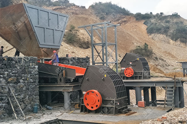 時產(chǎn)800噸錘式破碎機