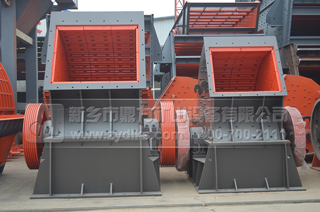 錘式破碎機設備 錘式破碎機設備