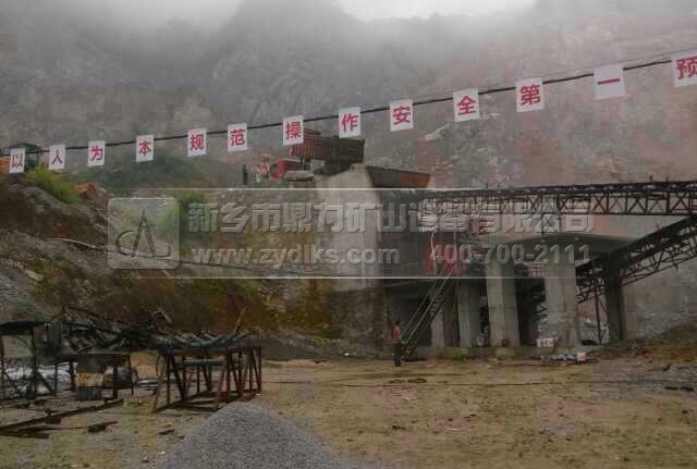 湖北咸寧時產400噸石料生產線 湖北咸寧時產400噸石料生產線