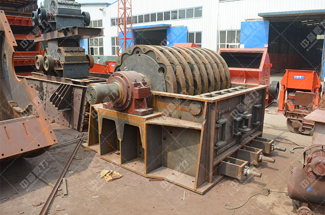 錘式破碎機結構 錘式破碎機結構