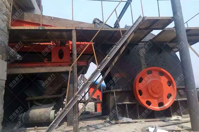重型錘式破碎機(jī)產(chǎn)品實(shí)拍圖展示4 重型錘式破碎機(jī)產(chǎn)品實(shí)拍圖展示4