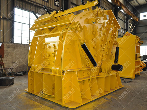 反擊式破碎機實拍圖展示4 反擊式破碎機實拍圖展示4