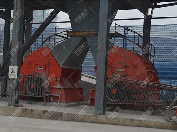 石灰石碎石機(jī) 石灰石碎石機(jī)