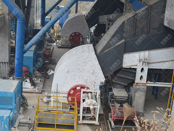 pcz1620重錘式破碎機(jī)