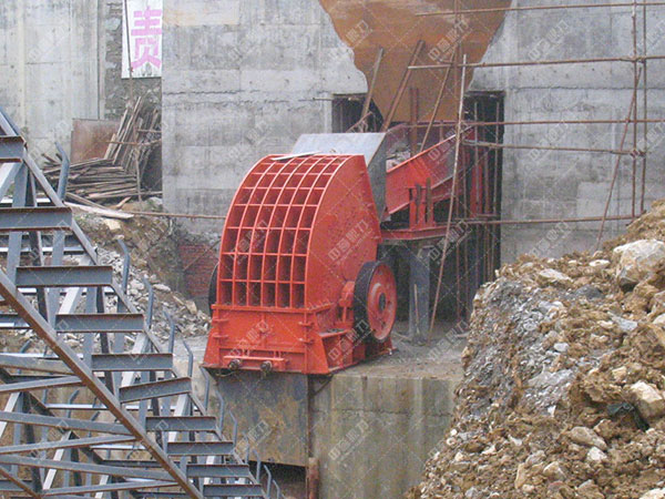 pc1510型號錘式破碎機