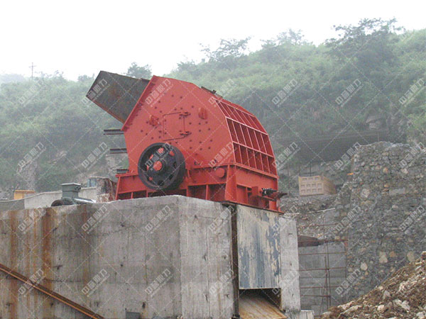 pc1510型號錘式破碎機