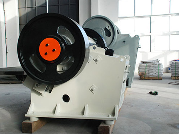 歐版顎式破碎機(jī)