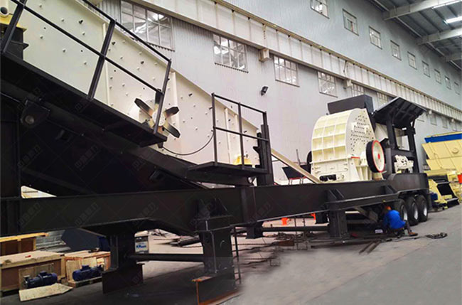 流動式碎石機(jī)器