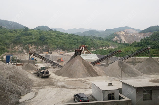 四川廣安桂興水泥時產800噸制砂石料生產線